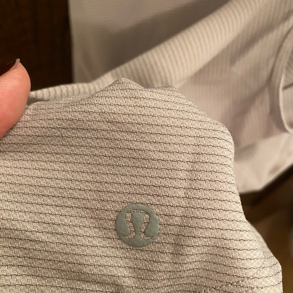 Lululemon high low lavender tank